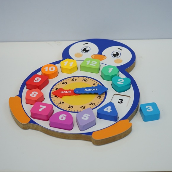 Penguin Clock Educational Toy - Picture 1 of 6